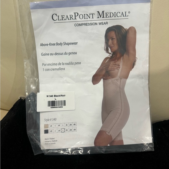 Authentic compression wear - Picture 2 of 6